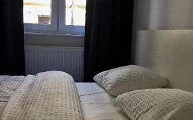 Orion Apartments & Hostel
